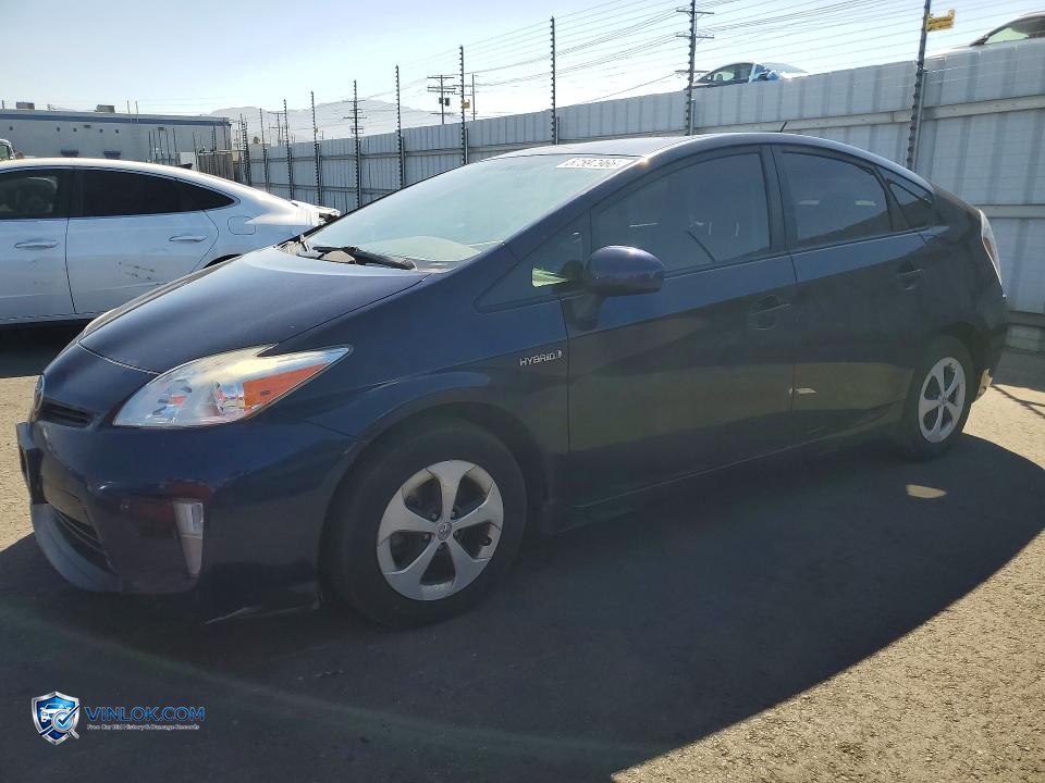 2015 TOYOTA PRIUS TWO – Lot 57597966 auction photo