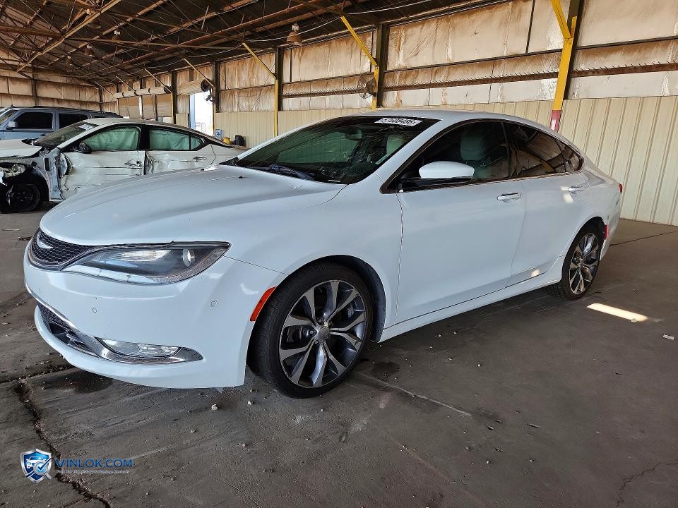 2015 CHRYSLER 200 C – Lot 57608486 auction photo