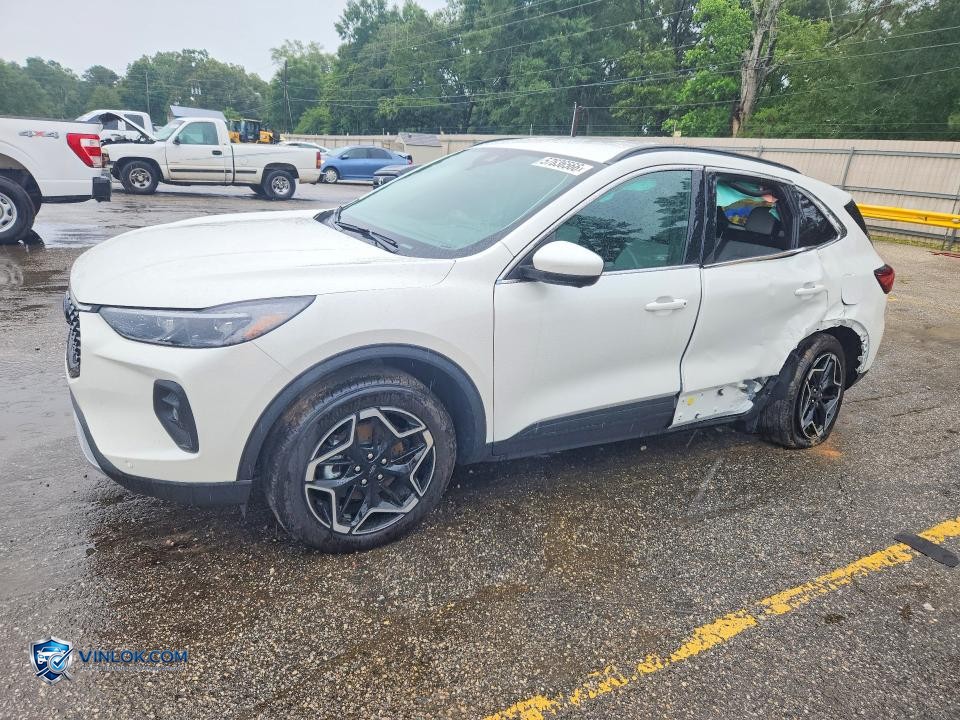 2026 FORD ESCAPE PLATINUM – Lot 57636566 auction photo