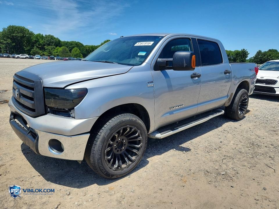 2010 TOYOTA TUNDRA CREWMAX SR5 – Lot 57641916 auction photo