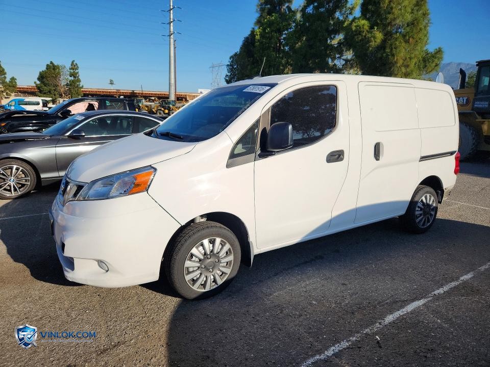 2020 NISSAN NV200 DELIVERY VAN – Lot 57681916 auction photo