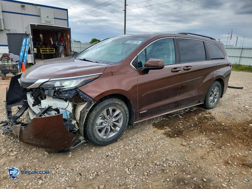 2021 TOYOTA SIENNA LE – Lot 57689176 auction photo
