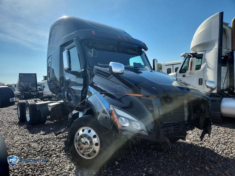 2022 FREIGHTLINER CASCADIA 126 SEMI TRUCK – Lot 57716426 auction photo