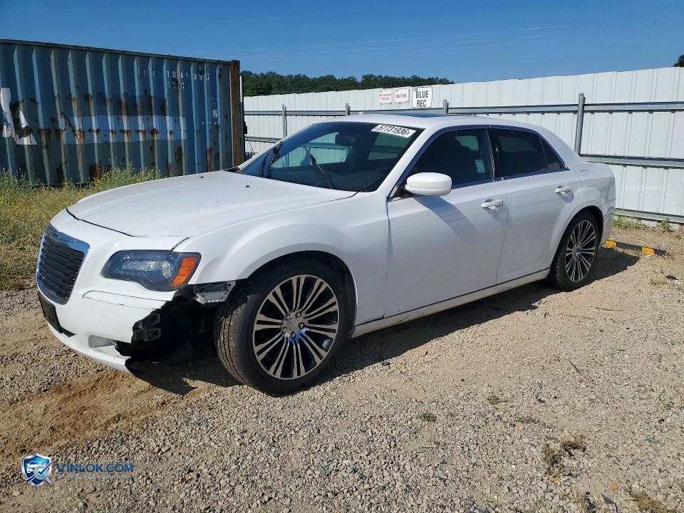 2012 CHRYSLER 300 S – Lot 57731936 auction photo