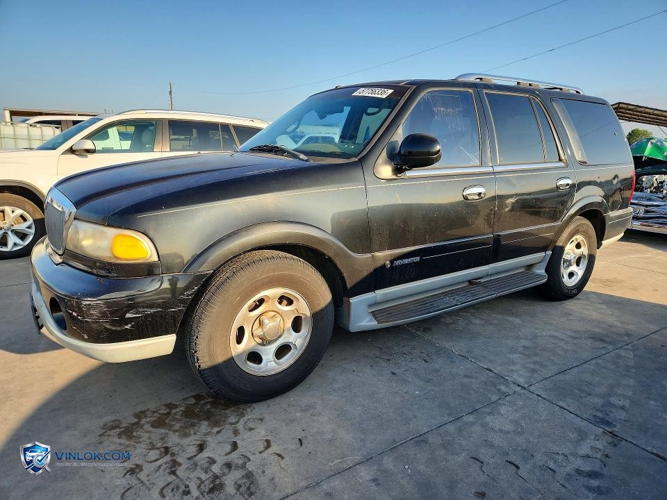 2002 LINCOLN NAVIGATOR – Lot 57756336 auction photo