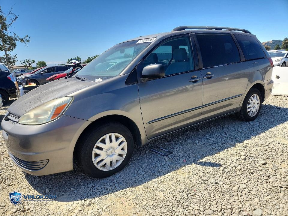2004 TOYOTA SIENNA LE 8 PASSENGER – Lot 57778166 auction photo