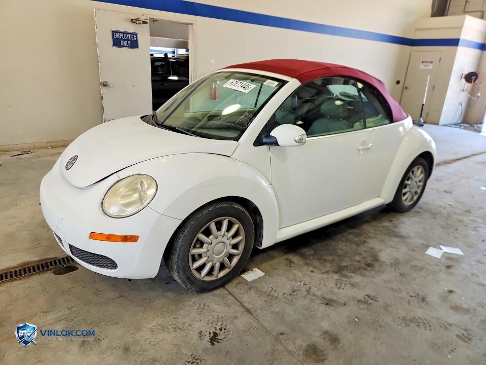 2006 VOLKSWAGEN NEW BEETLE CONVERTIBLE OPTION PACKAGE 2 – Lot 57871446 auction photo