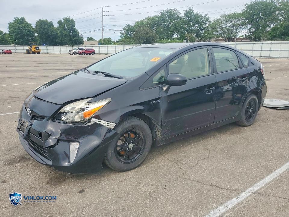 2013 TOYOTA PRIUS TWO – Lot 57872086 auction photo