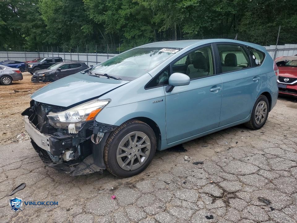 2015 TOYOTA PRIUS V TWO – Lot 57886986 auction photo