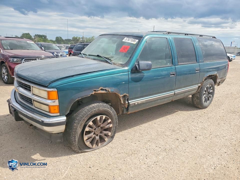 1998 CHEVROLET SUBURBAN K1500 – Lot 57921696 auction photo