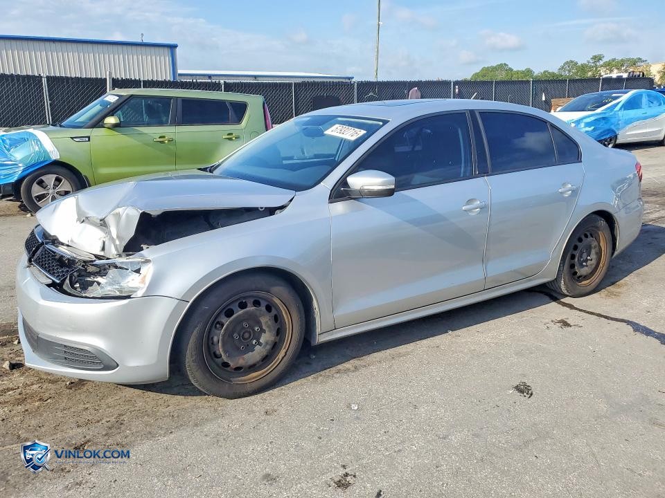 2011 VOLKSWAGEN JETTA SE – Lot 57932716 auction photo
