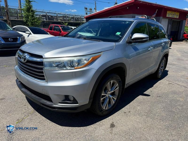 2015 TOYOTA HIGHLANDER XLE – Lot 57941246 auction photo