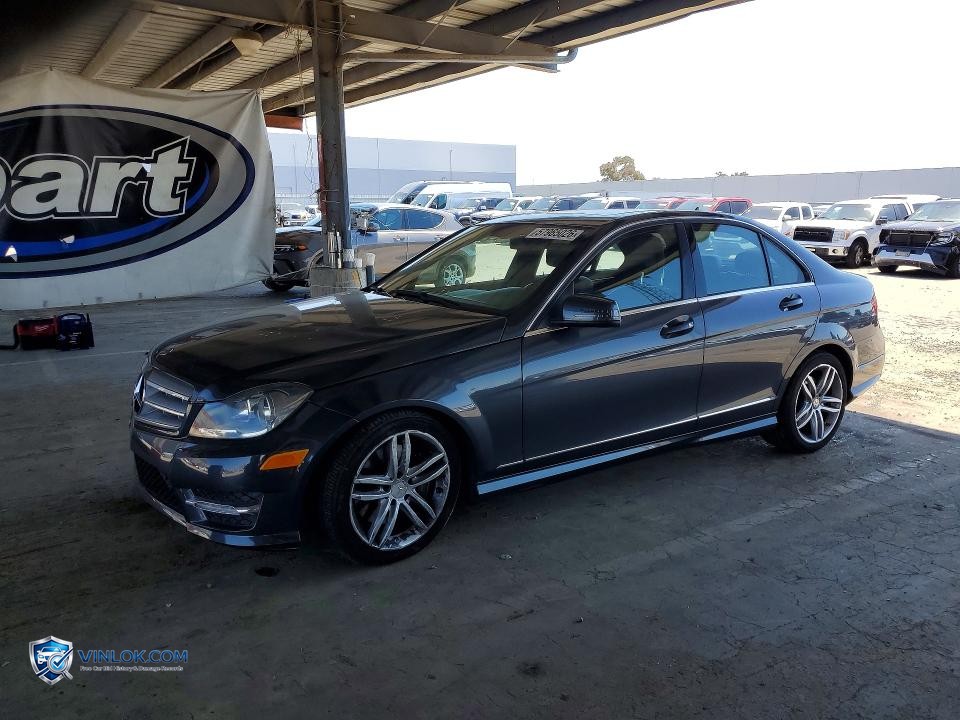 2013 MERCEDES-BENZ C 300 4MATIC – Lot 57965026 auction photo