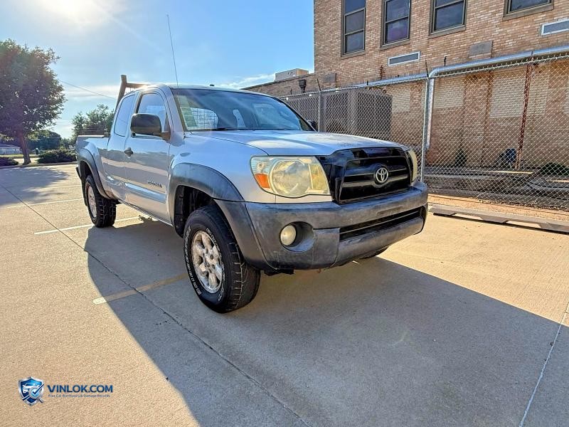 2008 TOYOTA TACOMA PRERUNNER ACCESS CAB – Lot 57971856 auction photo