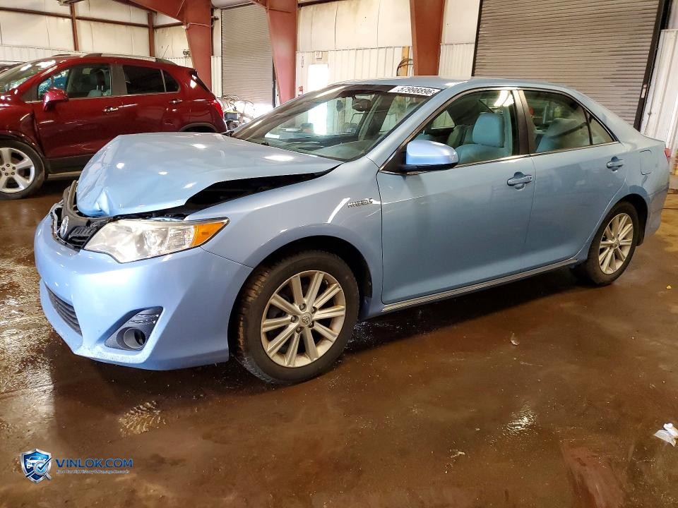 2013 TOYOTA CAMRY HYBRID XLE – Lot 57998896 auction photo