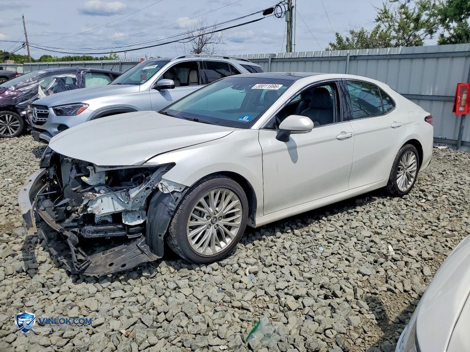2018 TOYOTA CAMRY XLE – Lot 58011996 auction photo