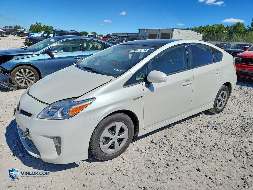 2015 TOYOTA PRIUS THREE – Lot 58043186 auction photo