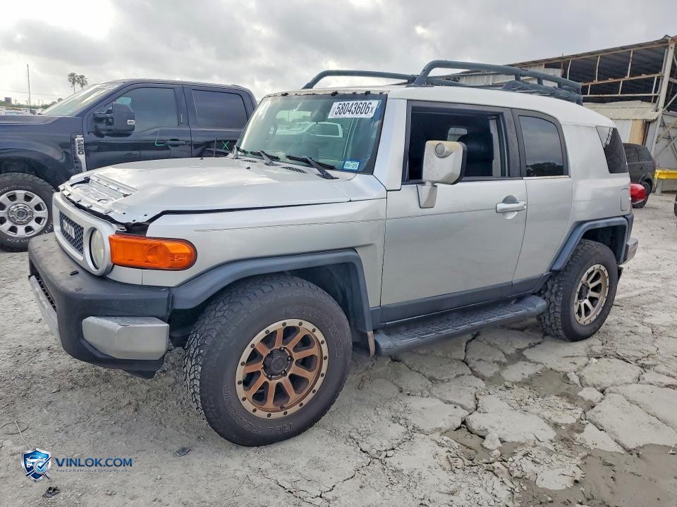 2007 TOYOTA FJ CRUISER BASE – Lot 58043606 auction photo