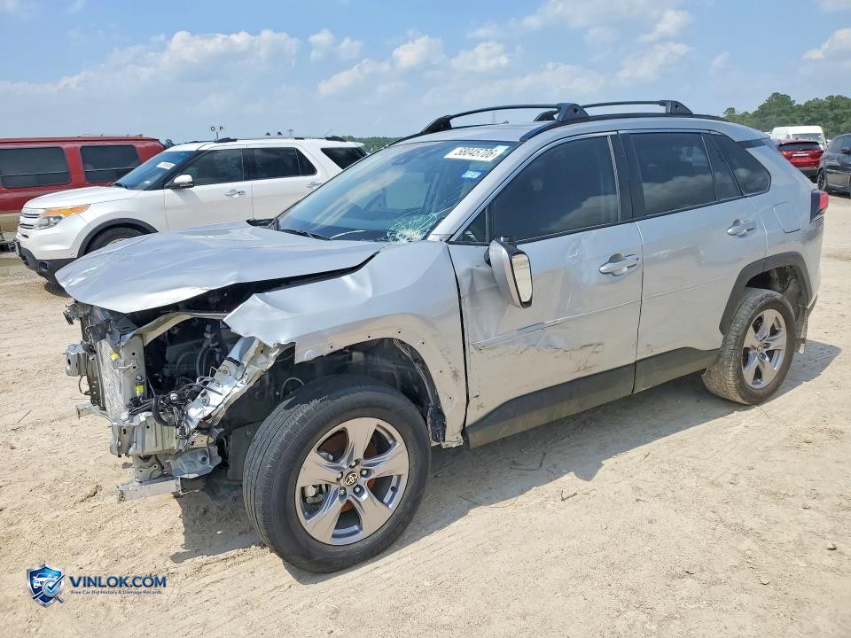 2025 TOYOTA RAV4 XLE – Lot 58045706 auction photo