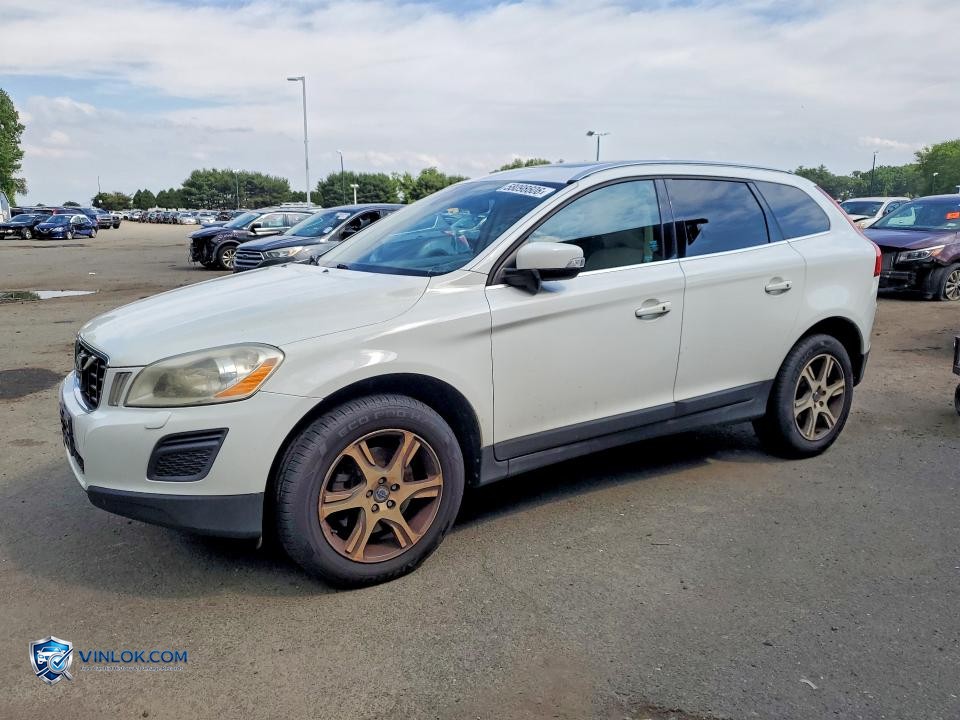 2013 VOLVO XC60 T6 – Lot 58098606 auction photo