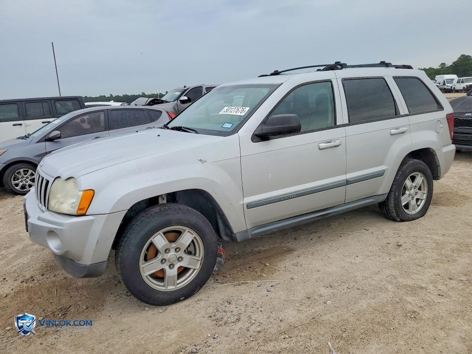 2007 JEEP GRAND CHEROKEE LAREDO – Lot 58127676 auction photo