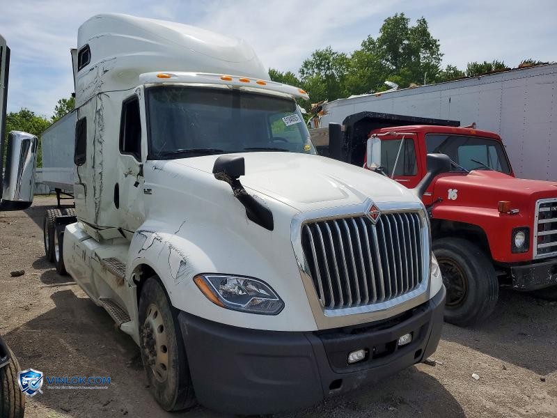 2022 INTERNATIONAL LT625 - SEMI TRUCK – Lot 58148976 auction photo