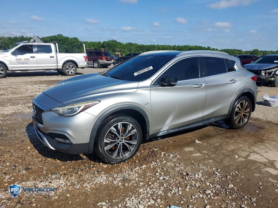 2017 INFINITI QX30 PREMIUM – Lot 58209766 auction photo
