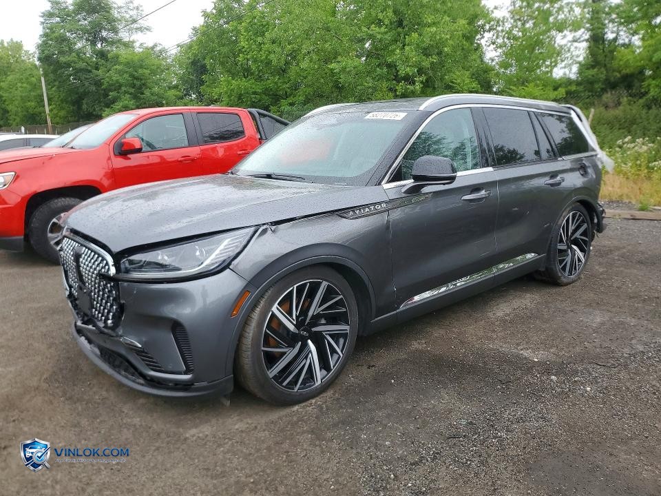 2025 LINCOLN AVIATOR RESERVE – Lot 58270726 auction photo