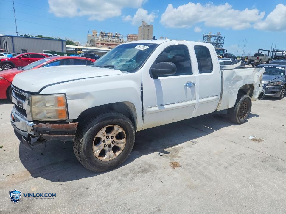 2011 CHEVROLET SILVERADO C1500 – Lot 58323786 auction photo