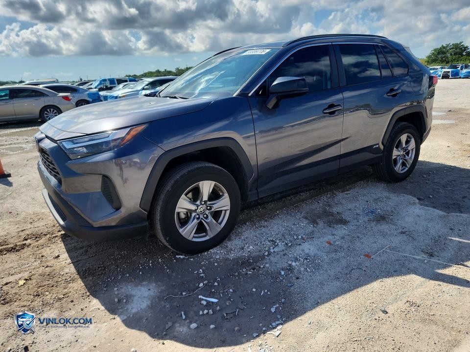 2024 TOYOTA RAV4 LE – Lot 58389776 auction photo
