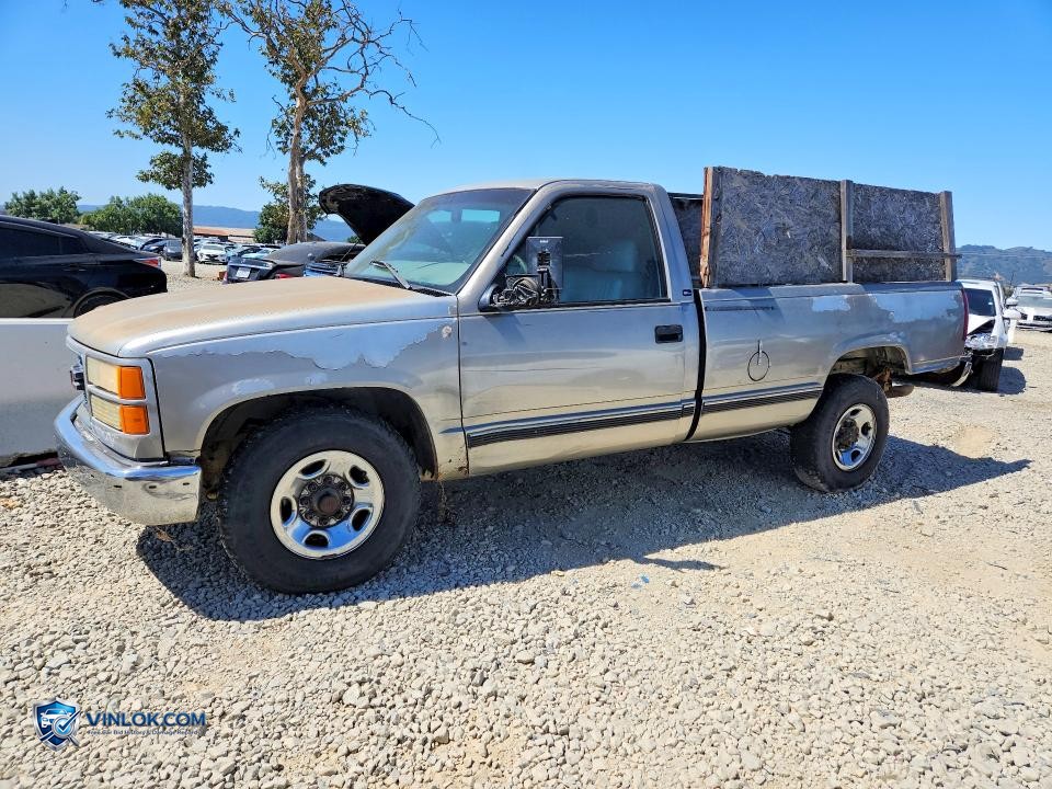 2000 GMC SIERRA C2500 – Lot 58413376 auction photo