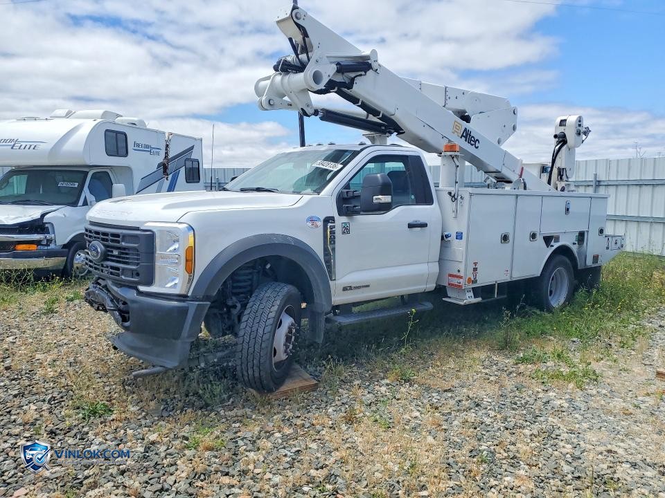 2024 FORD F600 SUPER DUTY BUCKET TRUCK – Lot 58428136 auction photo