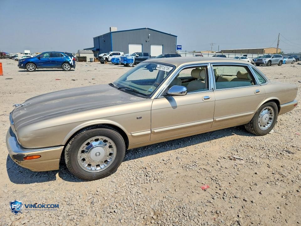 2000 JAGUAR VANDENPLAS – Lot 58515216 auction photo