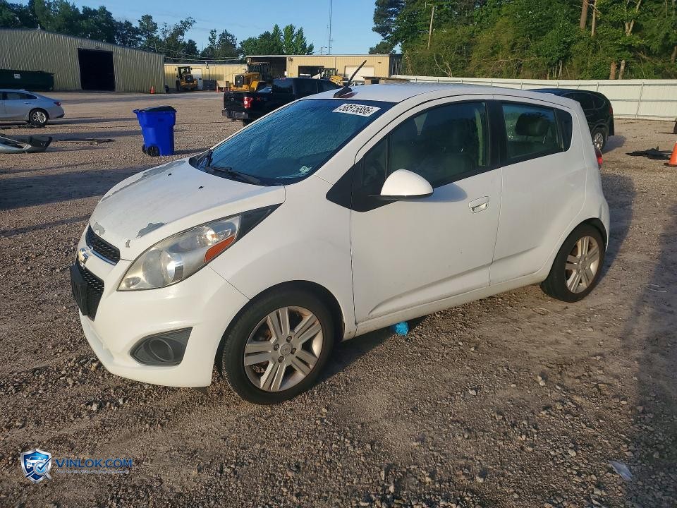 2014 CHEVROLET SPARK 1LT – Lot 58515886 auction photo