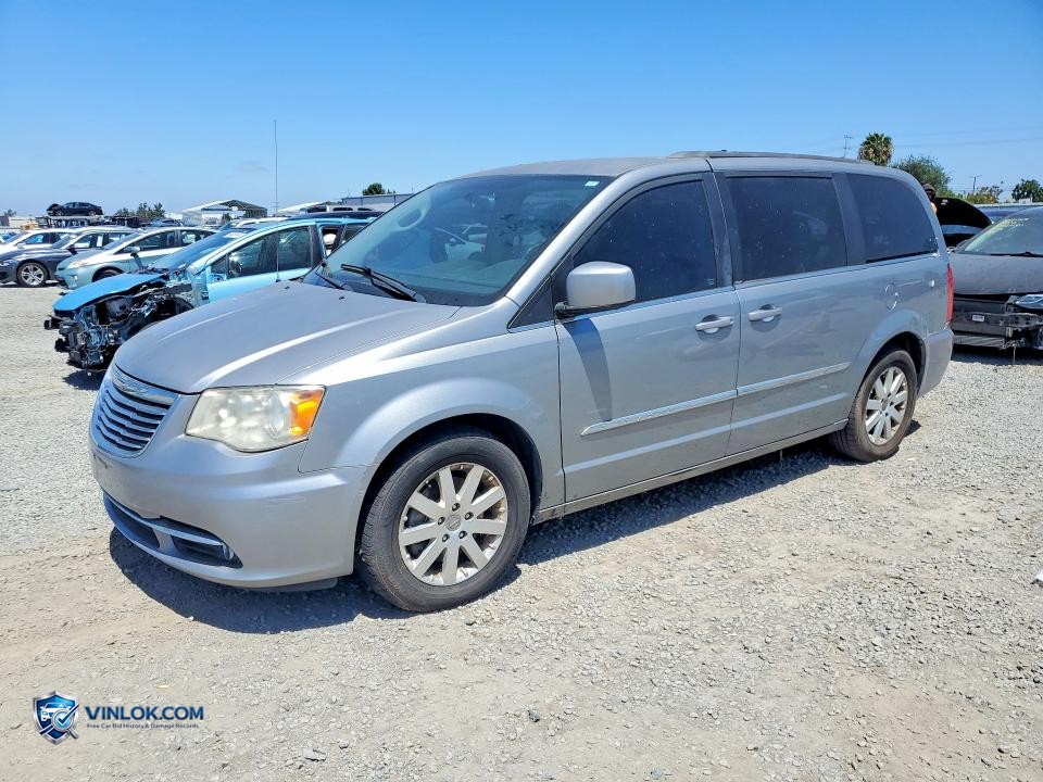 2014 CHRYSLER TOWN & COUNTRY TOURING – Lot 58518916 auction photo