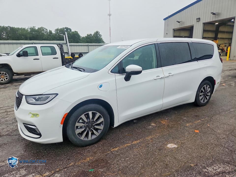 2023 CHRYSLER PACIFICA HYBRID TOURING L – Lot 58529186 auction photo