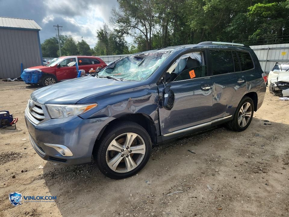 2013 TOYOTA HIGHLANDER LIMITED – Lot 58560576 auction photo