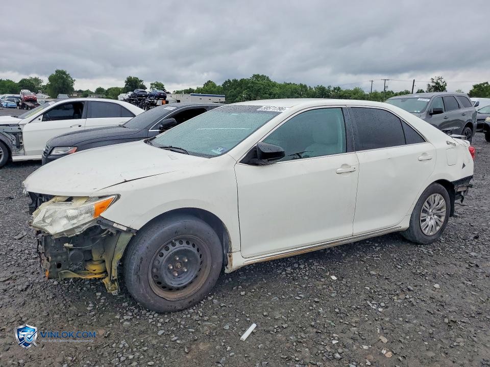 2014 TOYOTA CAMRY HYBRID LE – Lot 58571796 auction photo