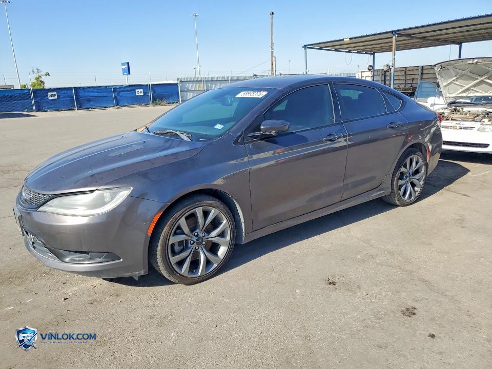 2015 CHRYSLER 200 S – Lot 58595376 auction photo