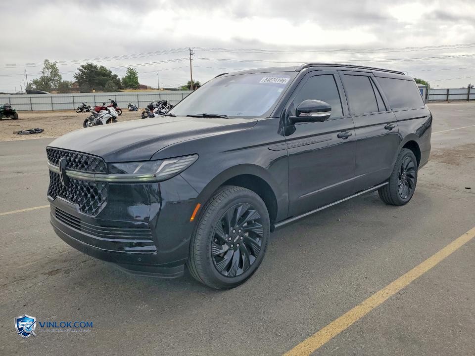 2025 LINCOLN NAVIGATOR L RESERVE – Lot 58618606 auction photo