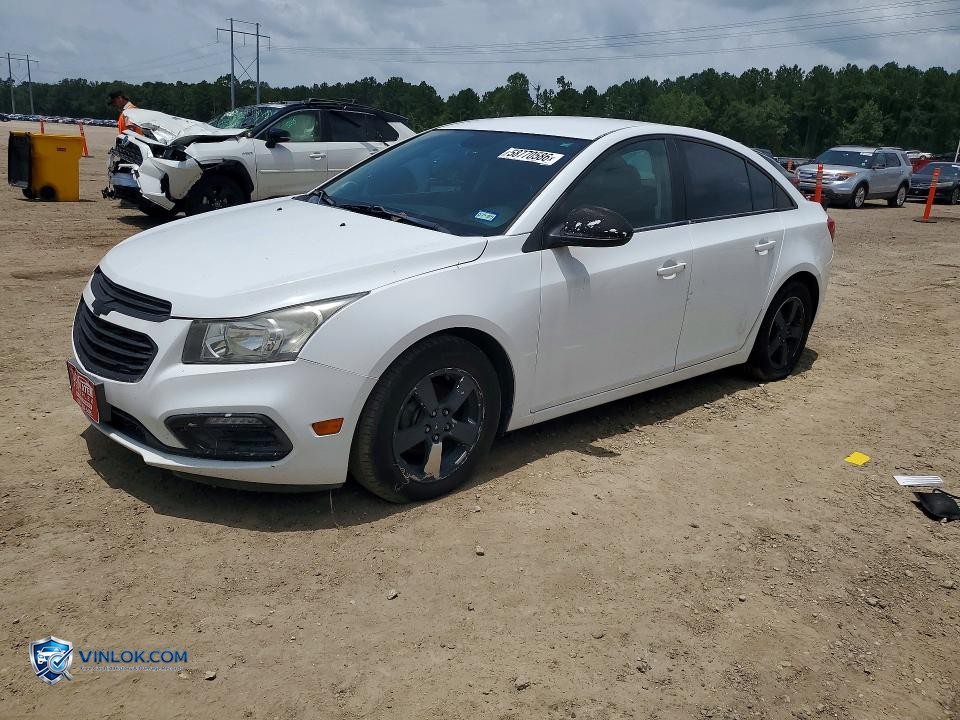 2015 CHEVROLET CRUZE LT – Lot 58770586 auction photo