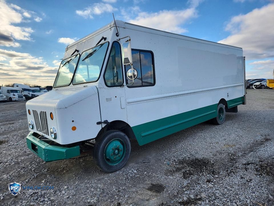 2014 FREIGHTLINER MT 45G DELIVERY VAN – Lot 67785285 auction photo