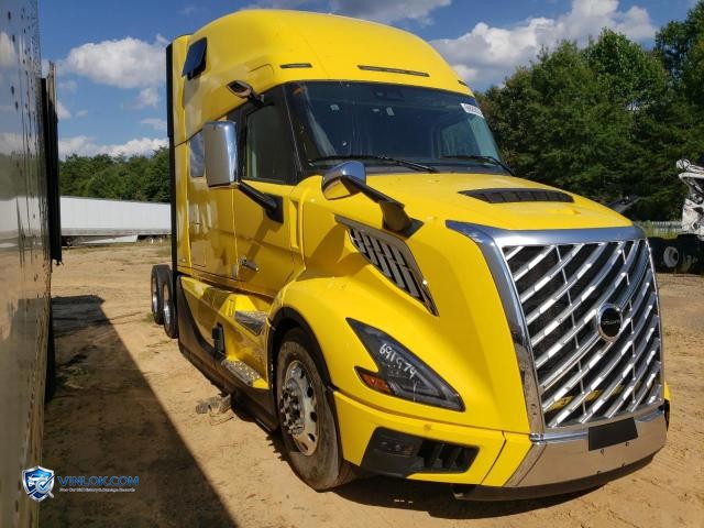 2025 VOLVO VNL SEMI TRUCK – Lot 68885835 auction photo