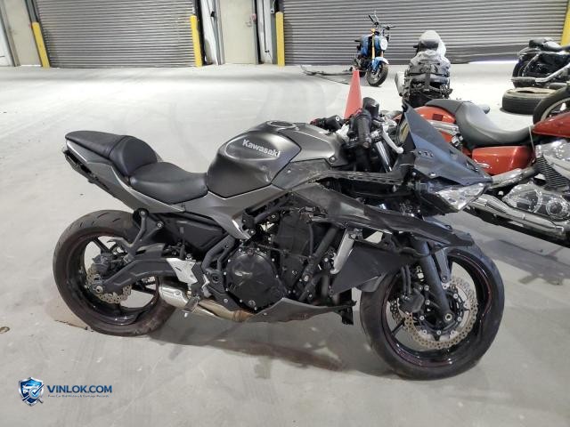 2022 KAWASAKI EX650 N – Lot 70830355 auction photo