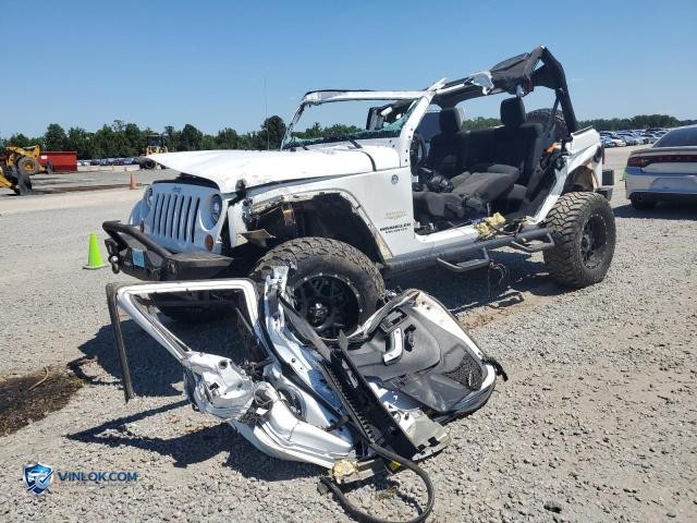 2012 JEEP WRANGLER UNLIMITED SAHARA – Lot 70869305 auction photo
