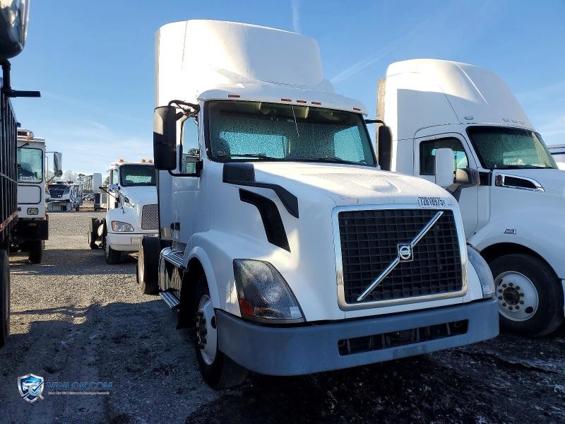 2016 VOLVO VNL SEMI TRUCK – Lot 72818975 auction photo