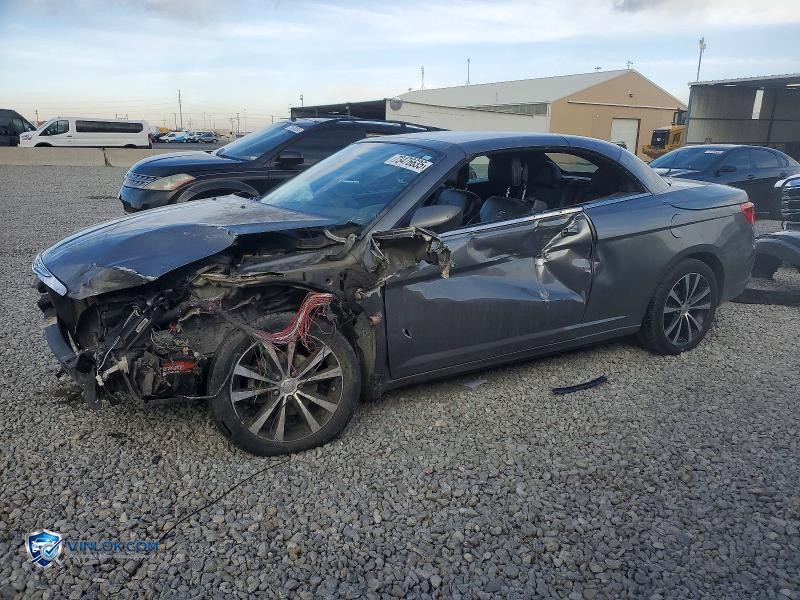2012 CHRYSLER 200 S – Lot 73476635 auction photo