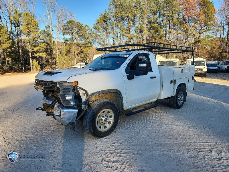2024 CHEVROLET SILVERADO HD UTILITY / SERVICE TRUCK – Lot 73504295 auction photo