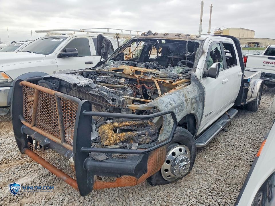 2020 RAM 3500 FLATBED TRUCK – Lot 73866645 auction photo