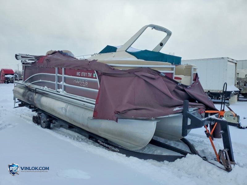 2013 MERCURY BOAT – Lot 73873805 auction photo